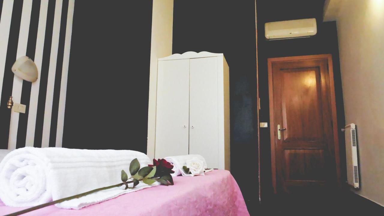 Romadelante Otel Dış mekan fotoğraf